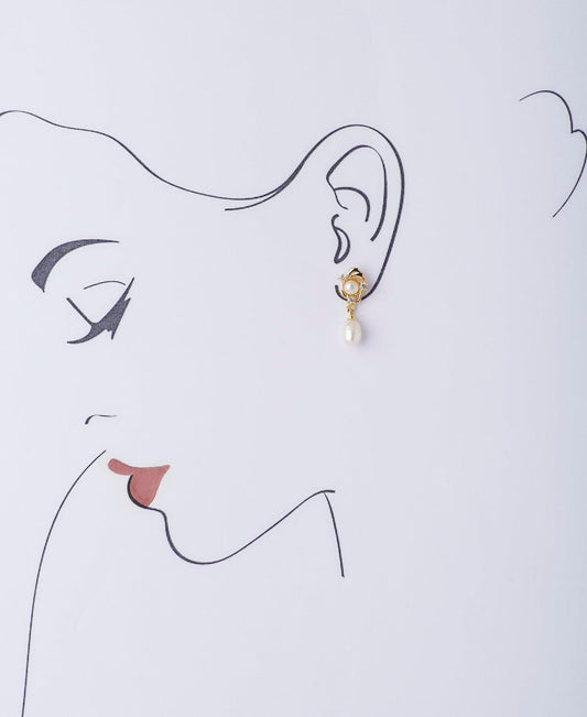 Classic Pearl Hanging Earring - Chandrani Pearls