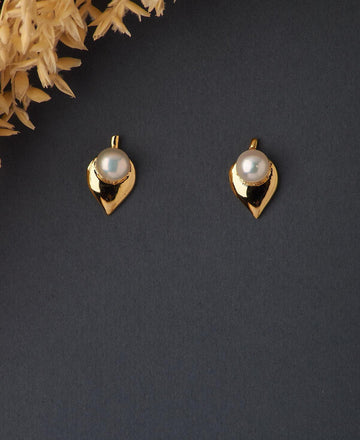 Classic Pearl Stud Earring - Chandrani Pearls