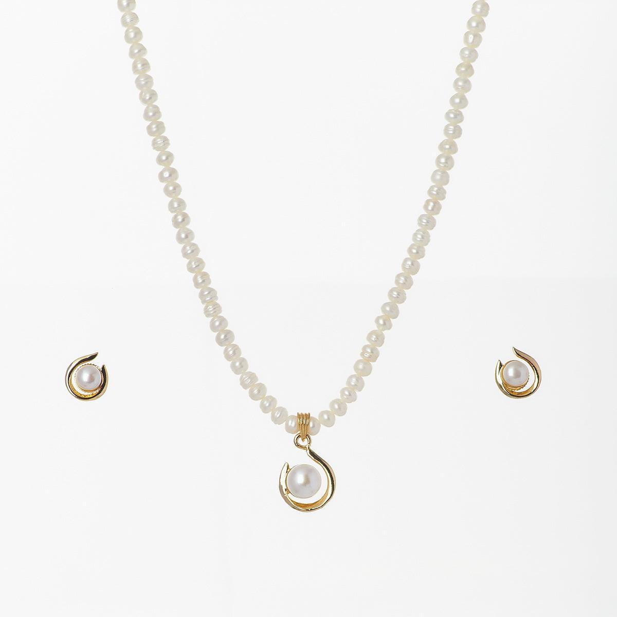 Classy Pearl Necklace Set - Chandrani Pearls