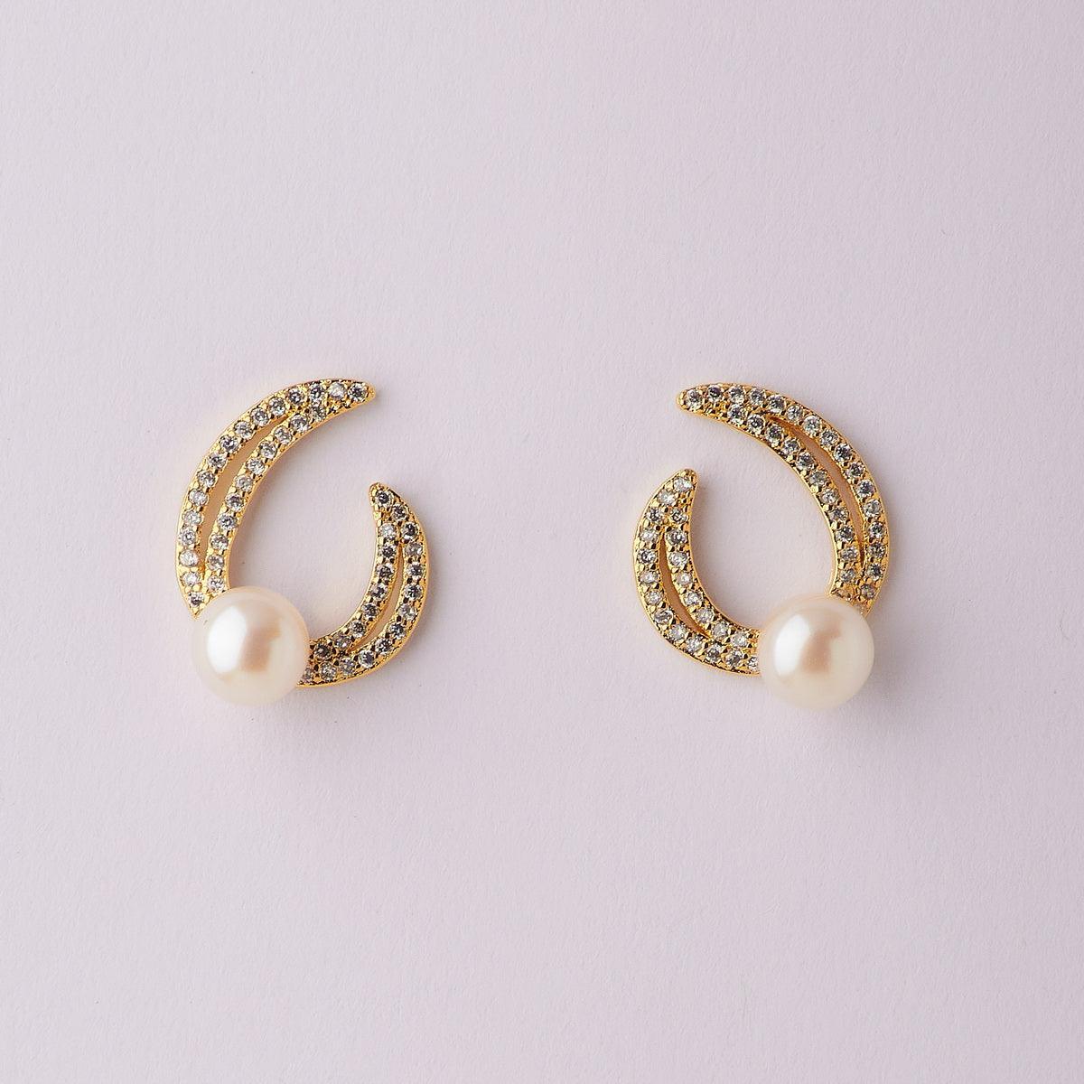 Classy Pearl Stud Earring - Chandrani Pearls