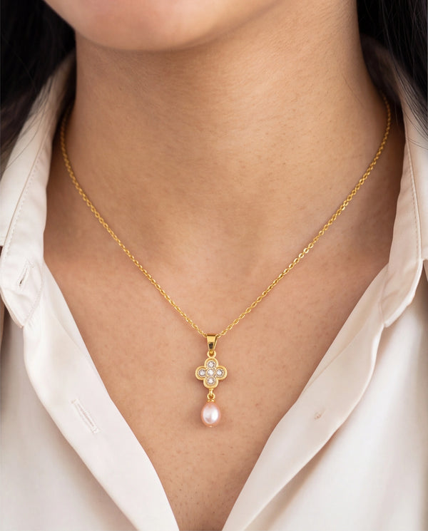 Clover Cubic Zirconia & Peach Pearl Drop Gold-Plated Jewellery Set