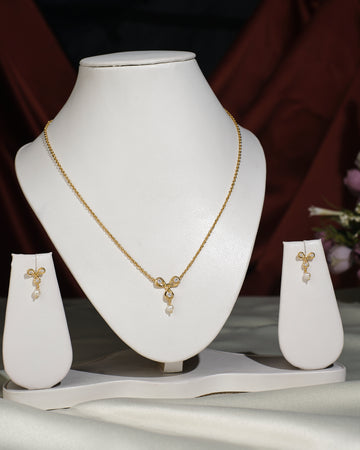 Elegant Pendant Set