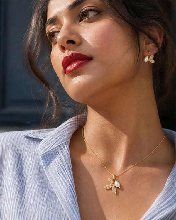 Pave Butterfly & Pearl Drop Chain Necklace Set