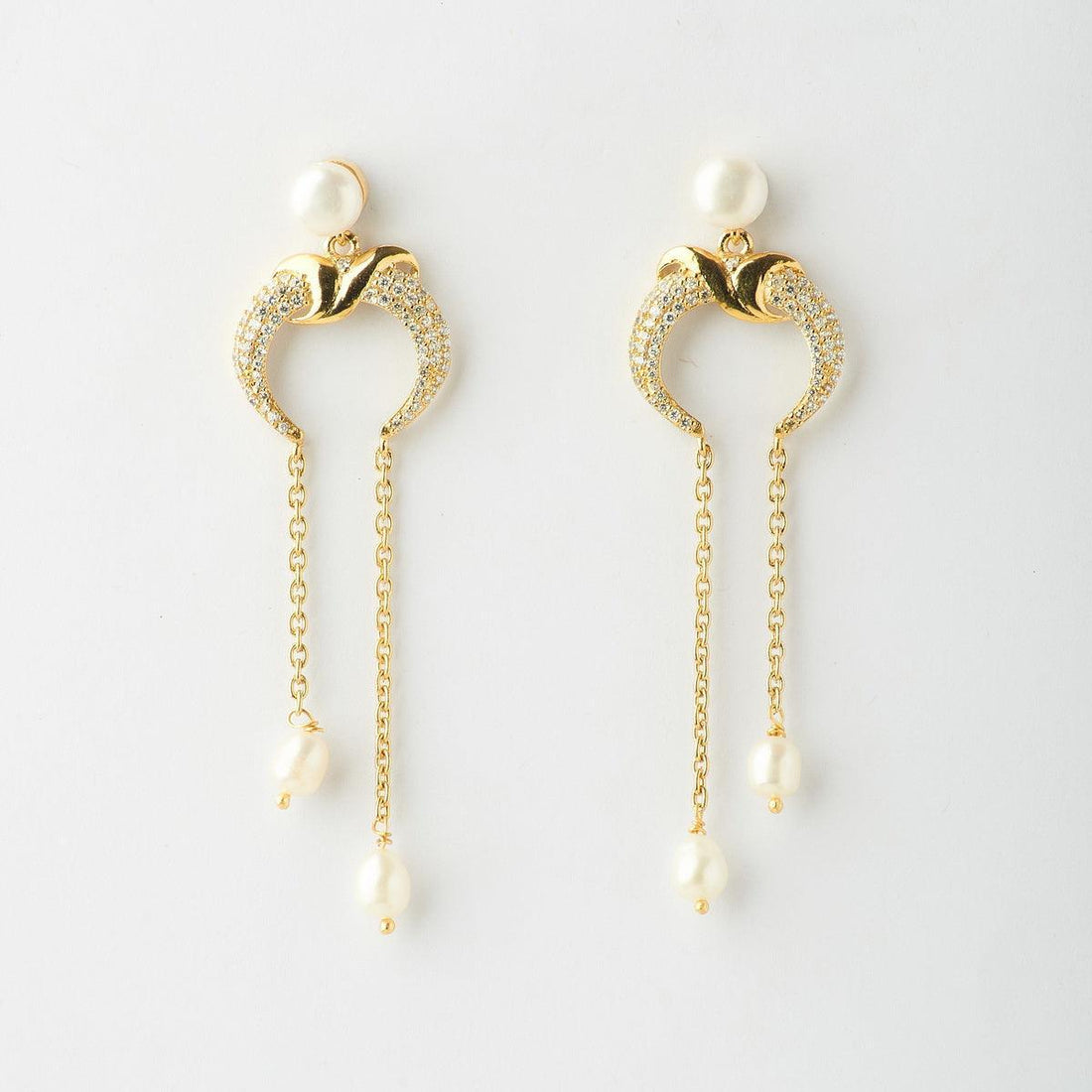 Delicate Stone Studded Pearl Earring - Chandrani Pearls
