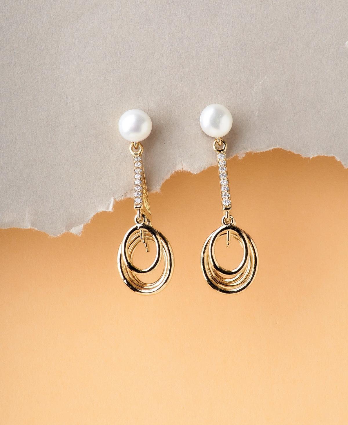 Delicate Stone Studded Pearl Earring - Chandrani Pearls