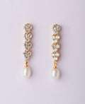 Delicate Stone Studded Pearl Earring - Chandrani Pearls
