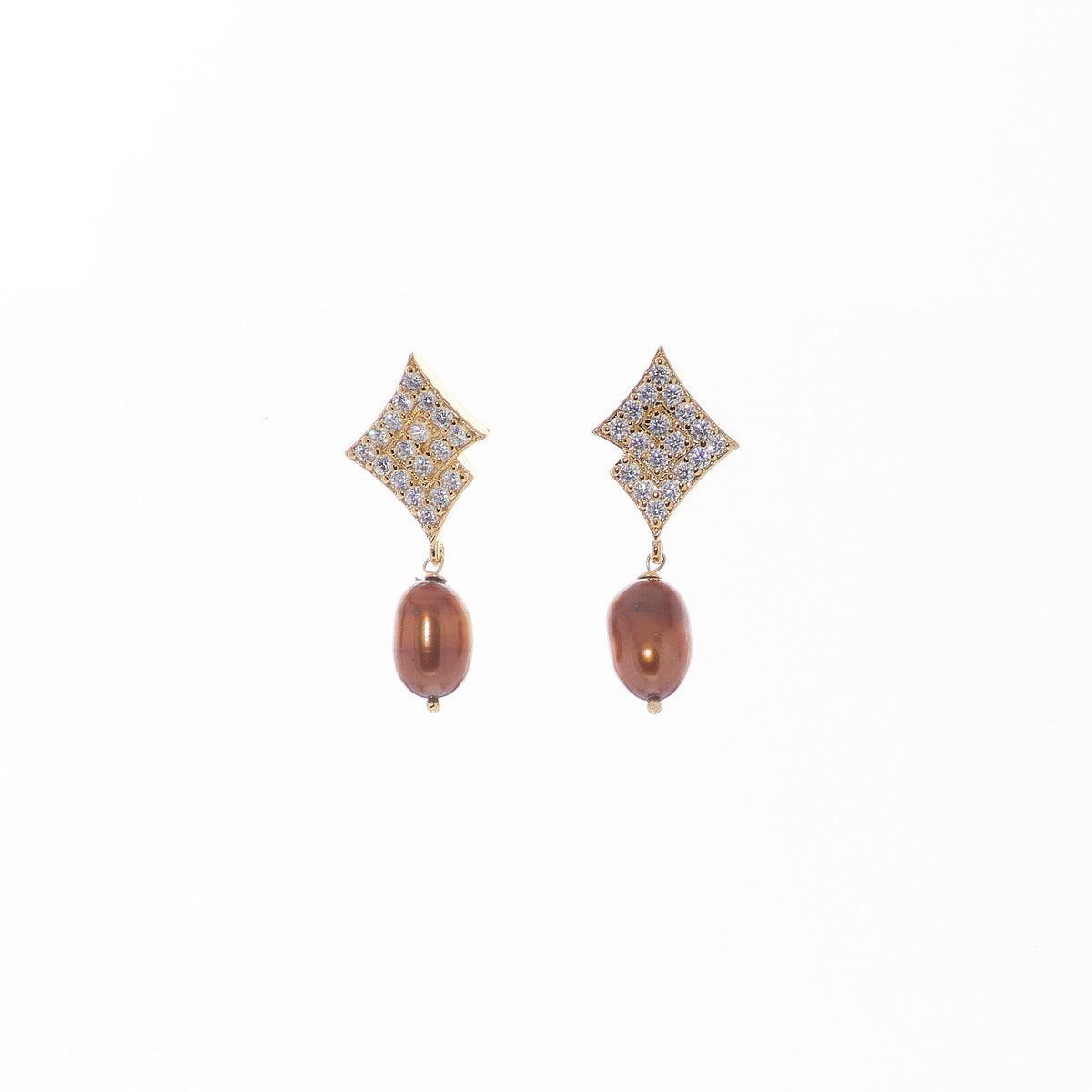 Delicate Stone Studded Pearl Hanging Earring - Chandrani Pearls