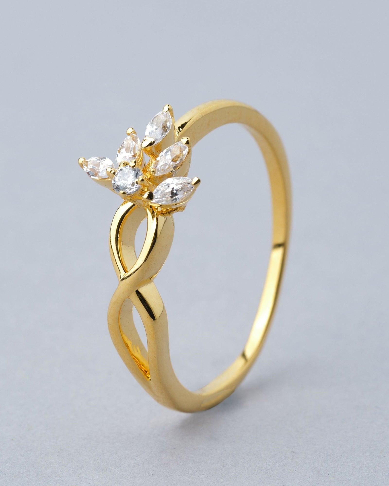 Diva 18Kt Gold & Diamond Ring - Chandrani Pearls