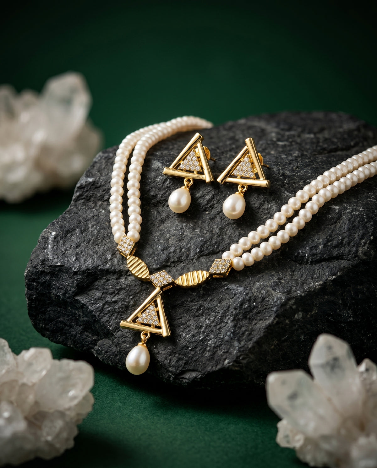 Triangular Jewellery Geometric Majesty Triangular Double-Strand Pearl Jewellery Set