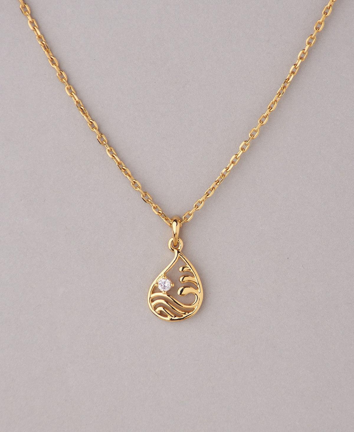 Elegant 18Kt Gold Pendant - Chandrani Pearls