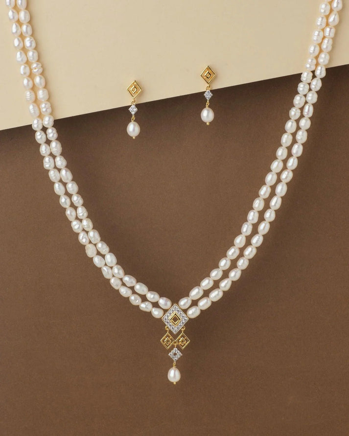 Pearl Necklace