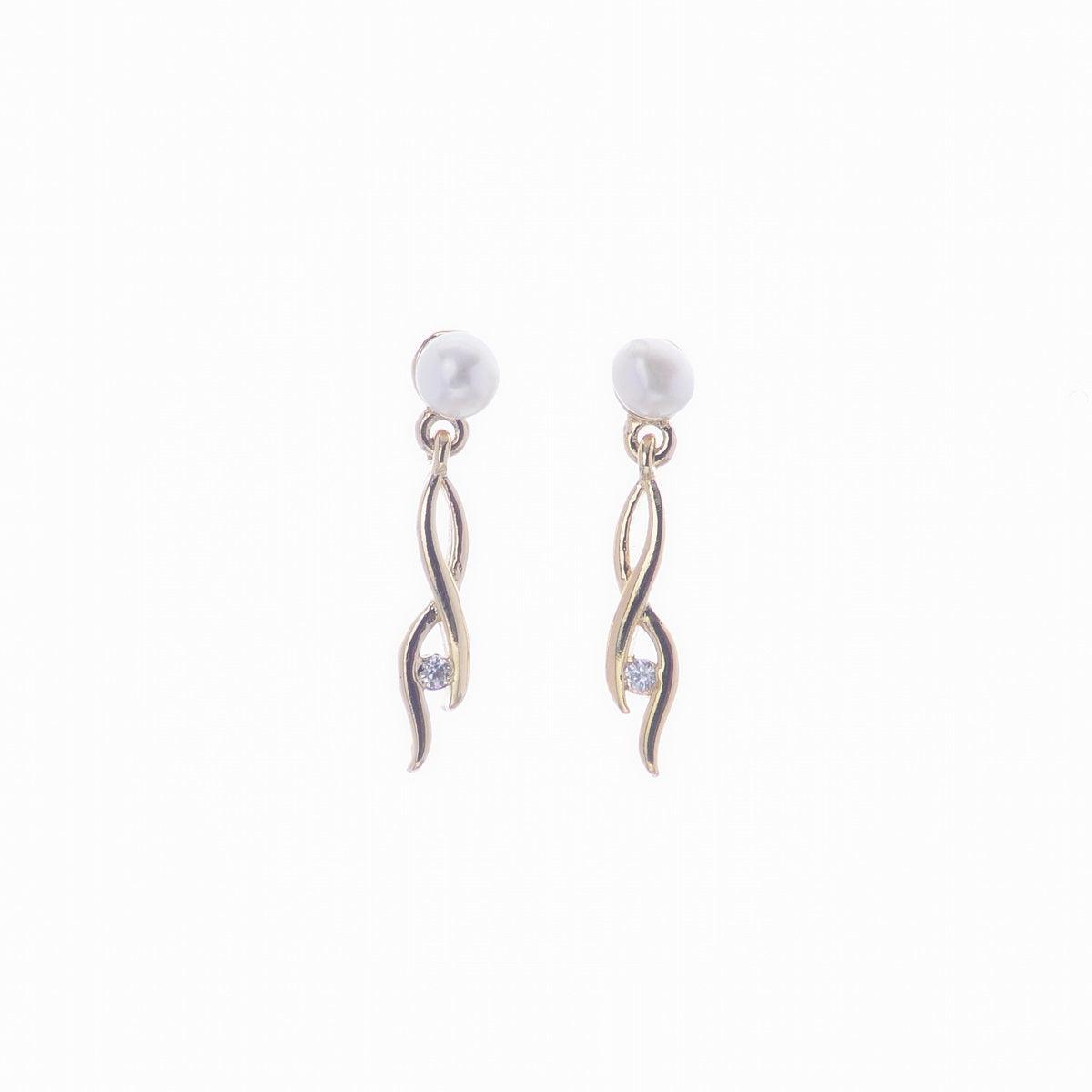 Elegant Pearl Studded Earring - Chandrani Pearls