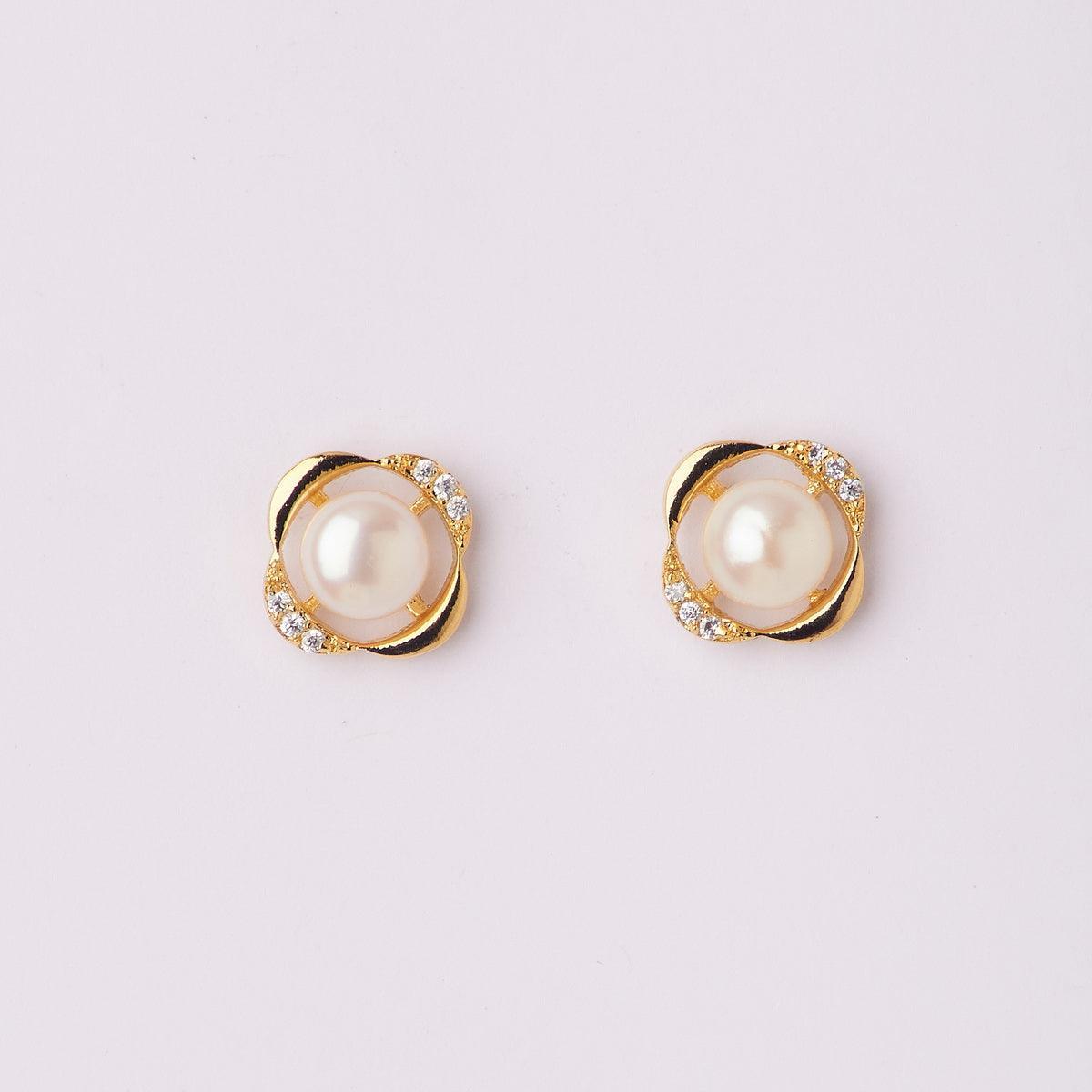 Elegant Real Pearl Hanging Earring - Chandrani Pearls