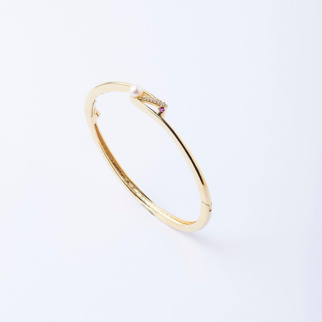 Elegant Stone Studded Pearl Bangle - Chandrani Pearls
