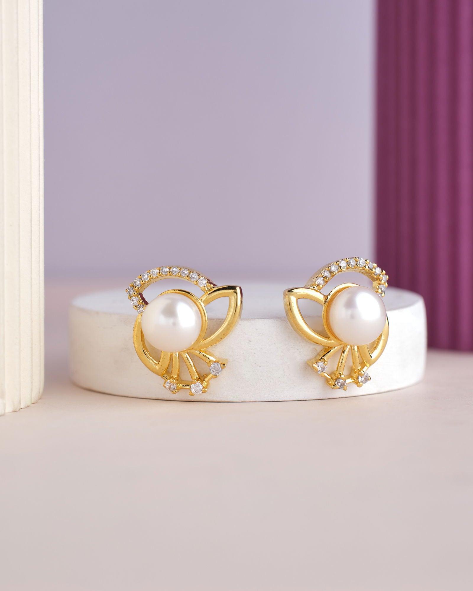 Elegant Stud Pearl Earring - Chandrani Pearls