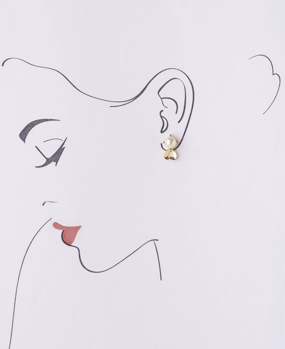 Elegant White Pearl Stud Earring - Chandrani Pearls