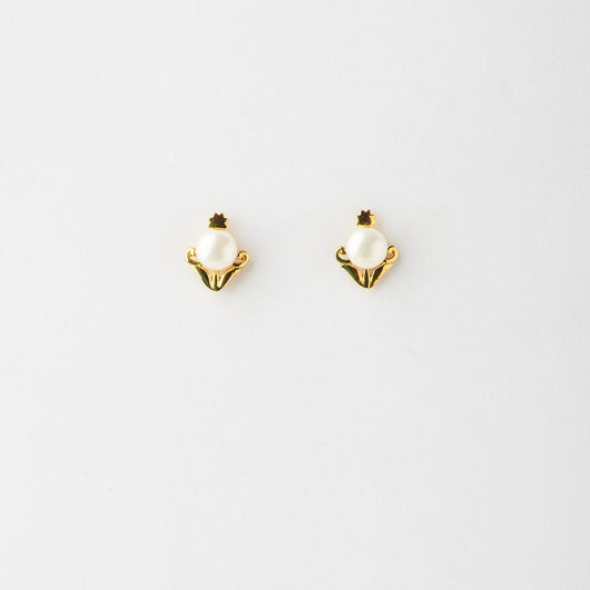 Elegant White Pearl Stud Earrings - Chandrani Pearls