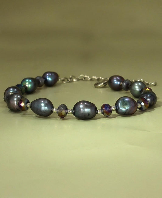 Elegant and classy Pearl Bracelet - Chandrani Pearls