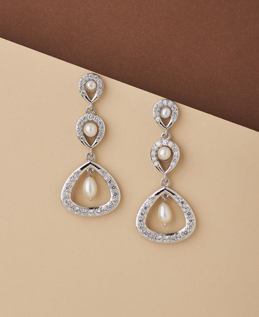 Faiza Regal Chandeliers Earring - Chandrani Pearls