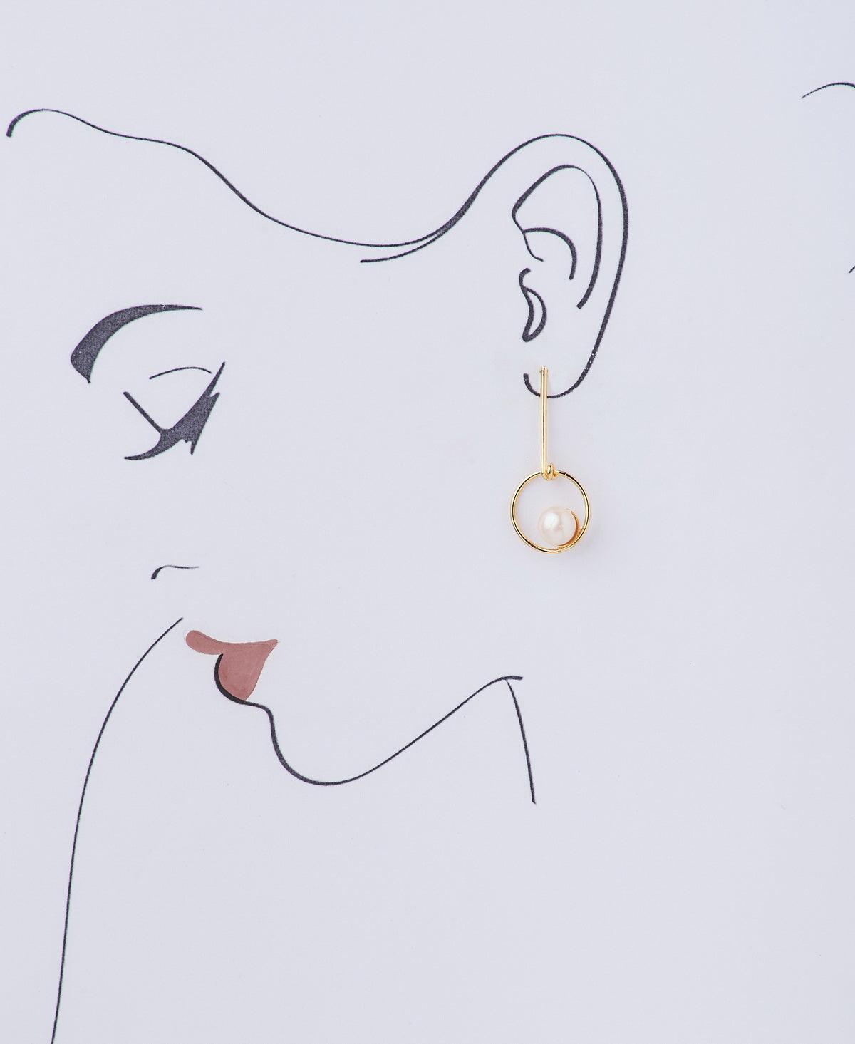 Fashionable Pearl Hanging Earring - Chandrani Pearls