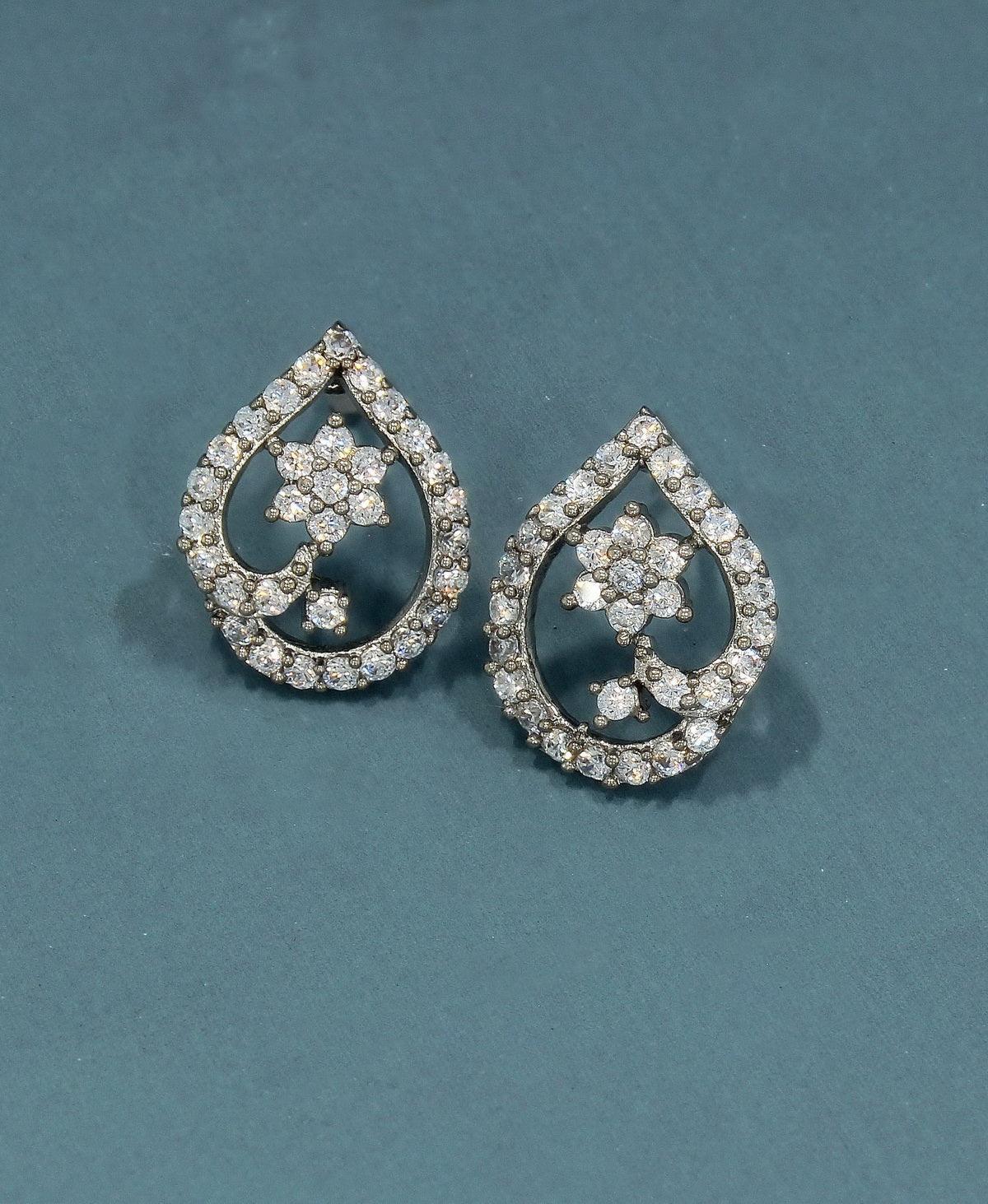 Fashionable Stone Stud Earrings - Chandrani Pearls