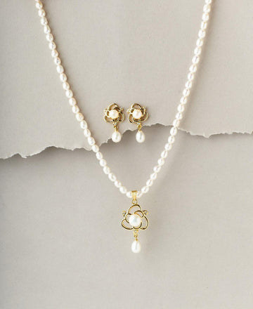 Floral Pearl Necklace Set - Chandrani Pearls
