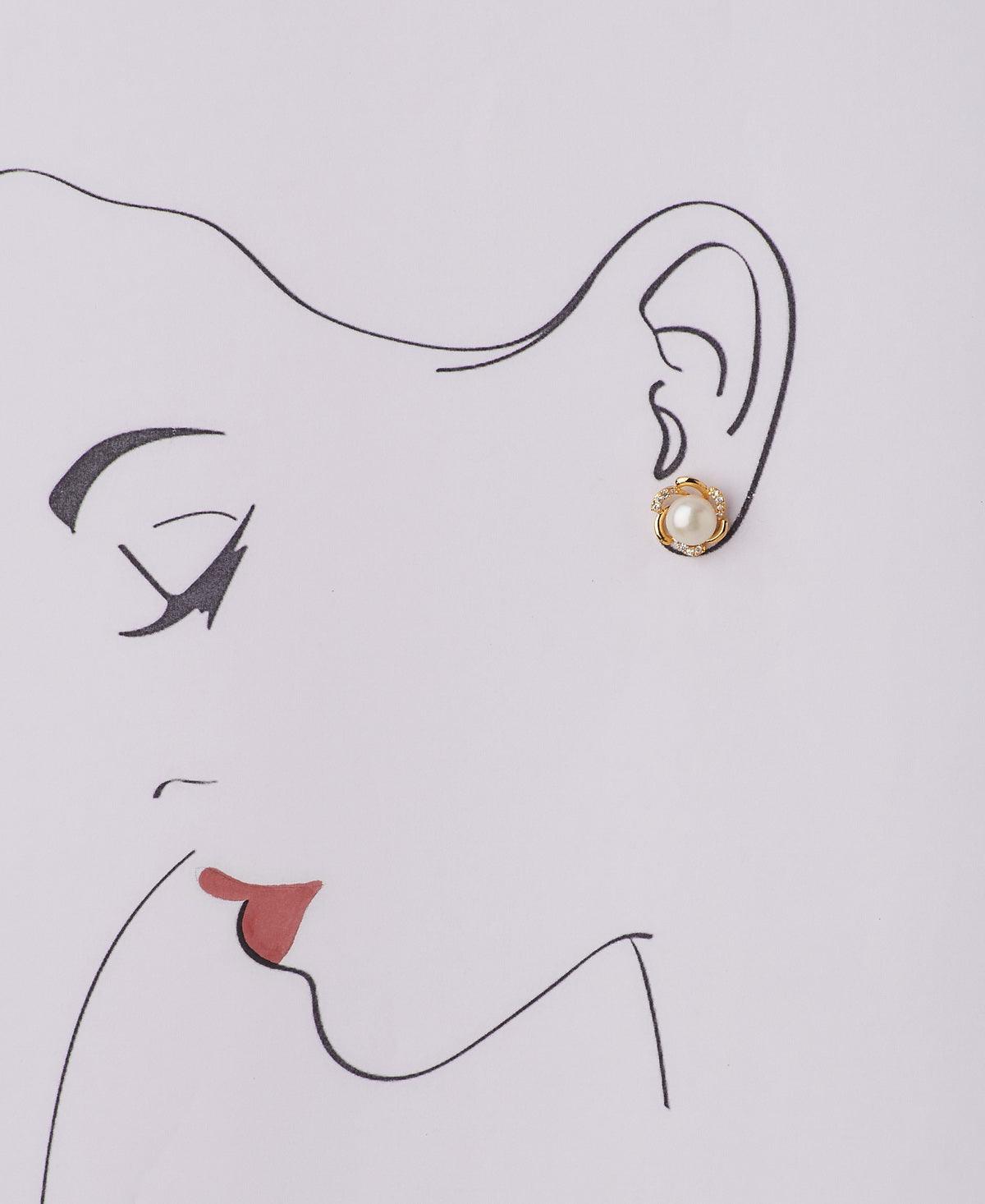 Floral Pearl Stud Earring - Chandrani Pearls