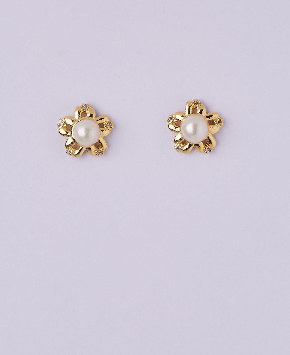 Floral Pearl Stud Earring - Chandrani Pearls