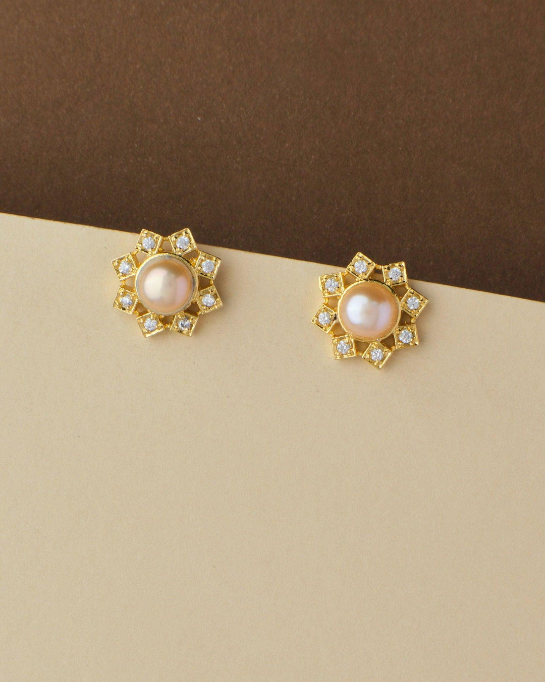 Floral Pearl Stud Earring - Chandrani Pearls