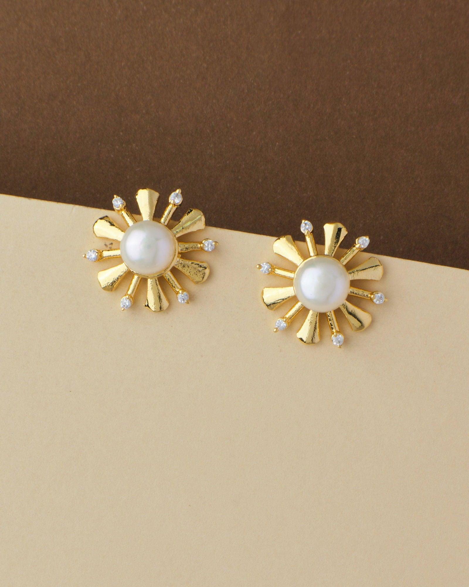 Floral Pearl Stud Earring - Chandrani Pearls