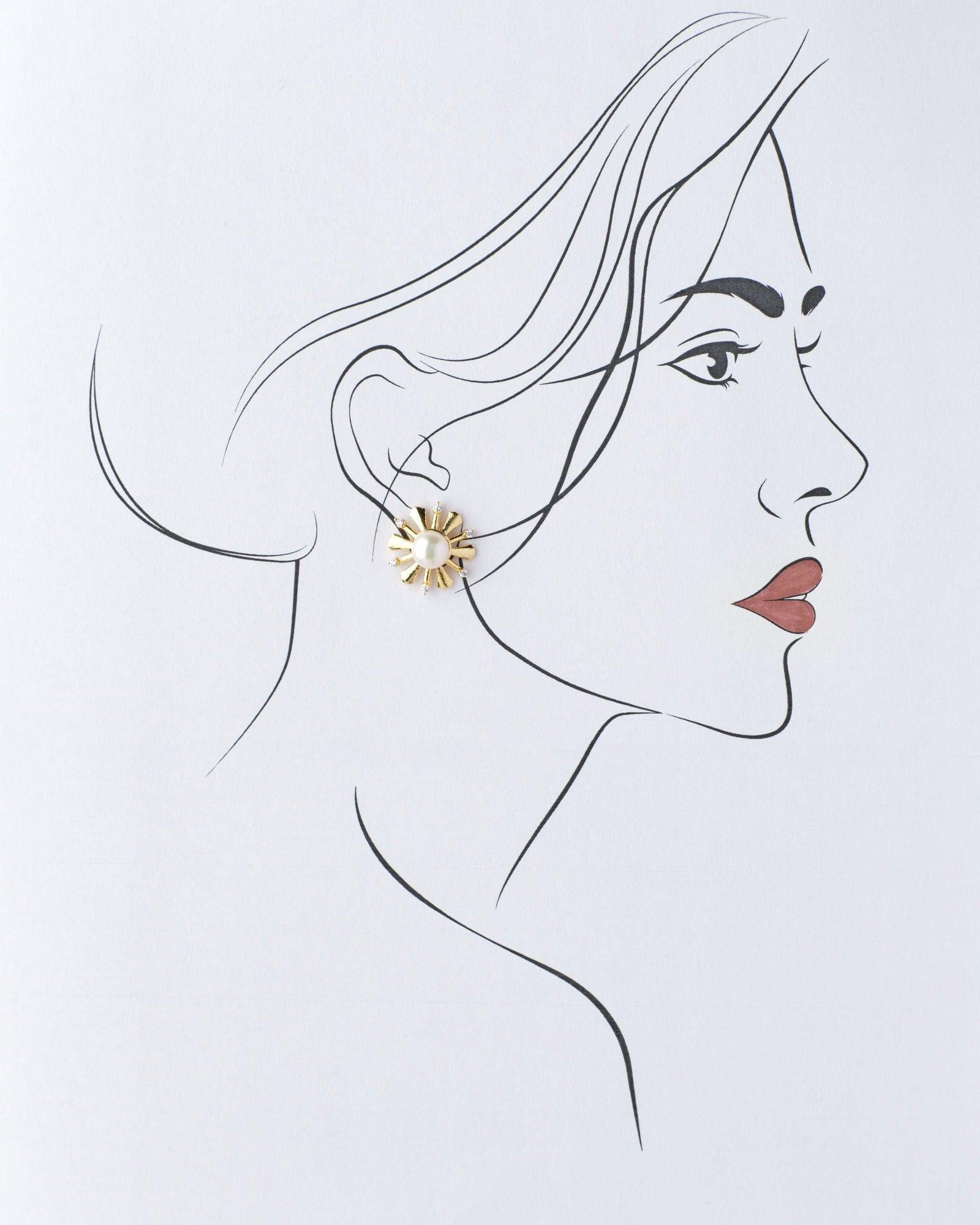 Floral Pearl Stud Earring - Chandrani Pearls