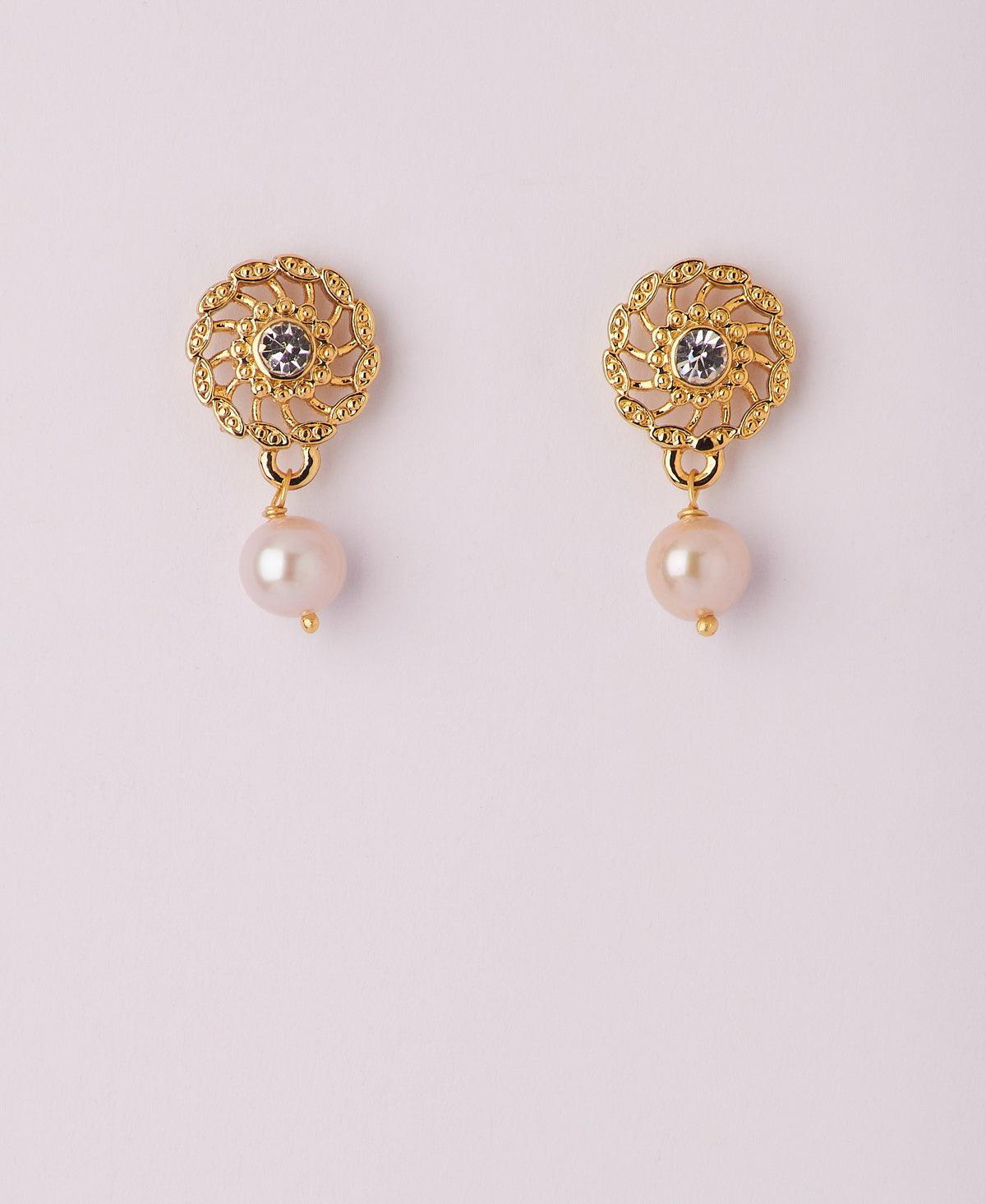 Floral Stone Studded Pearl Earring - Chandrani Pearls