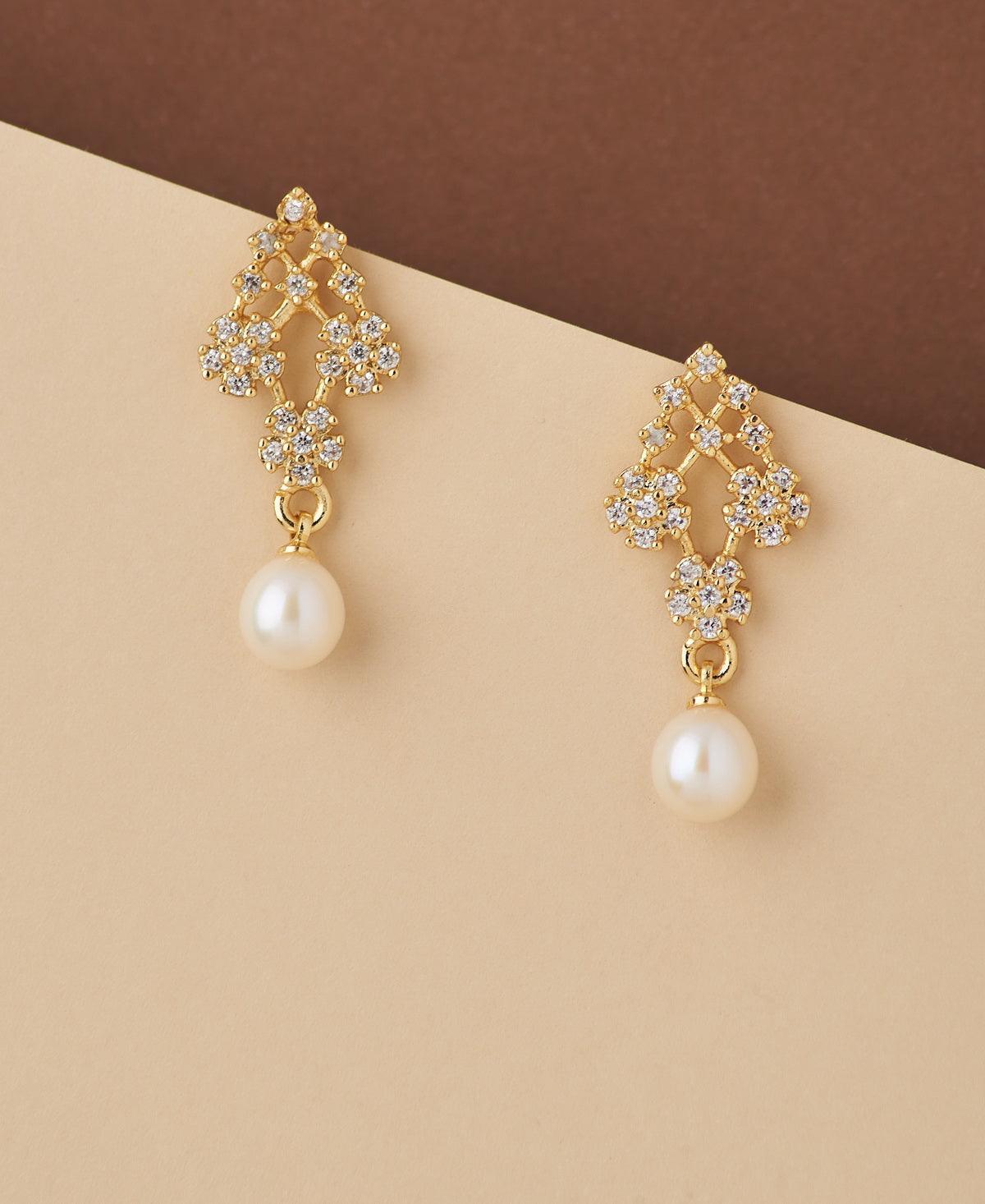 Floral Stone Studded Pearl Earring - Chandrani Pearls