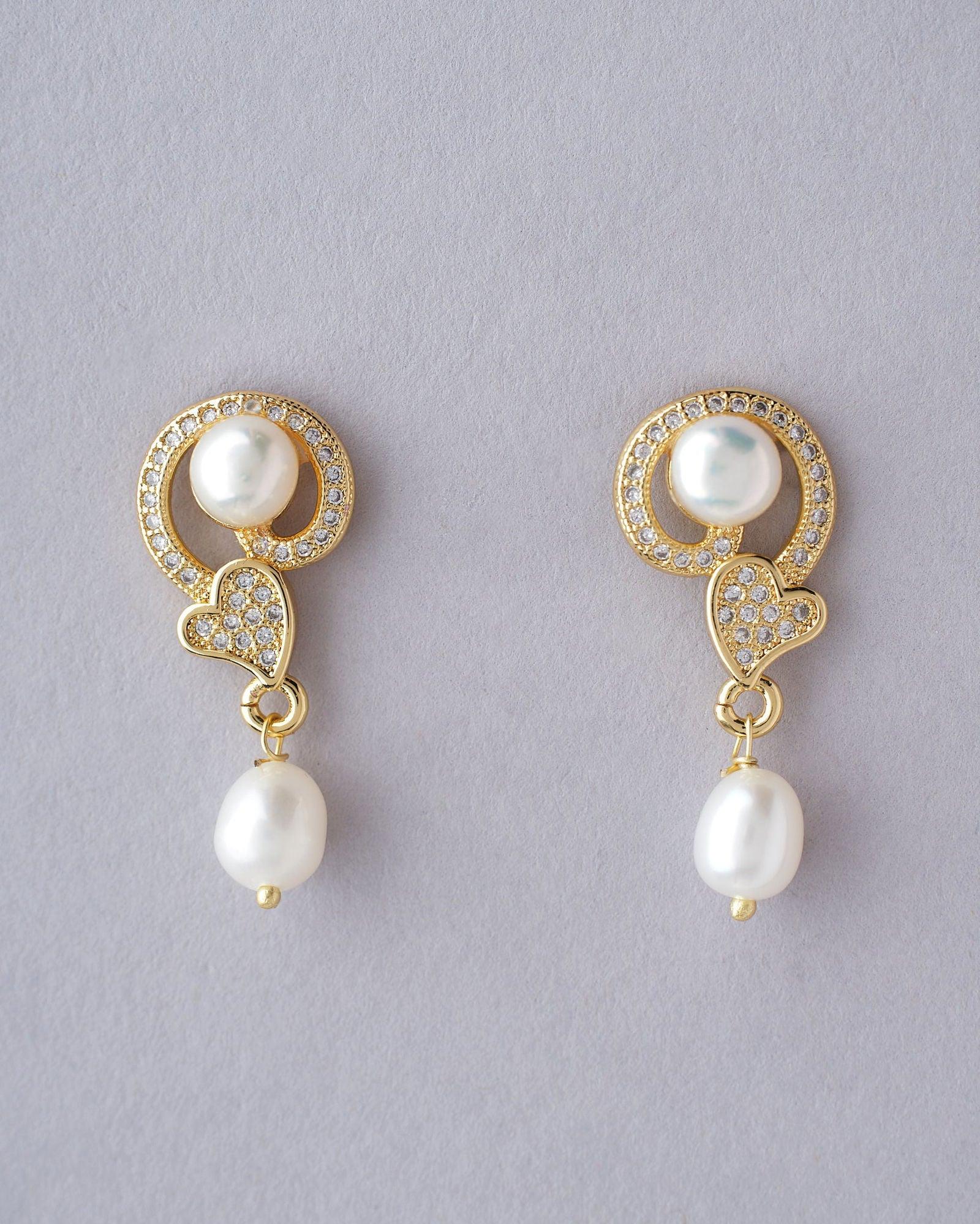 Glint Conch Pearl Earrings - Chandrani Pearls