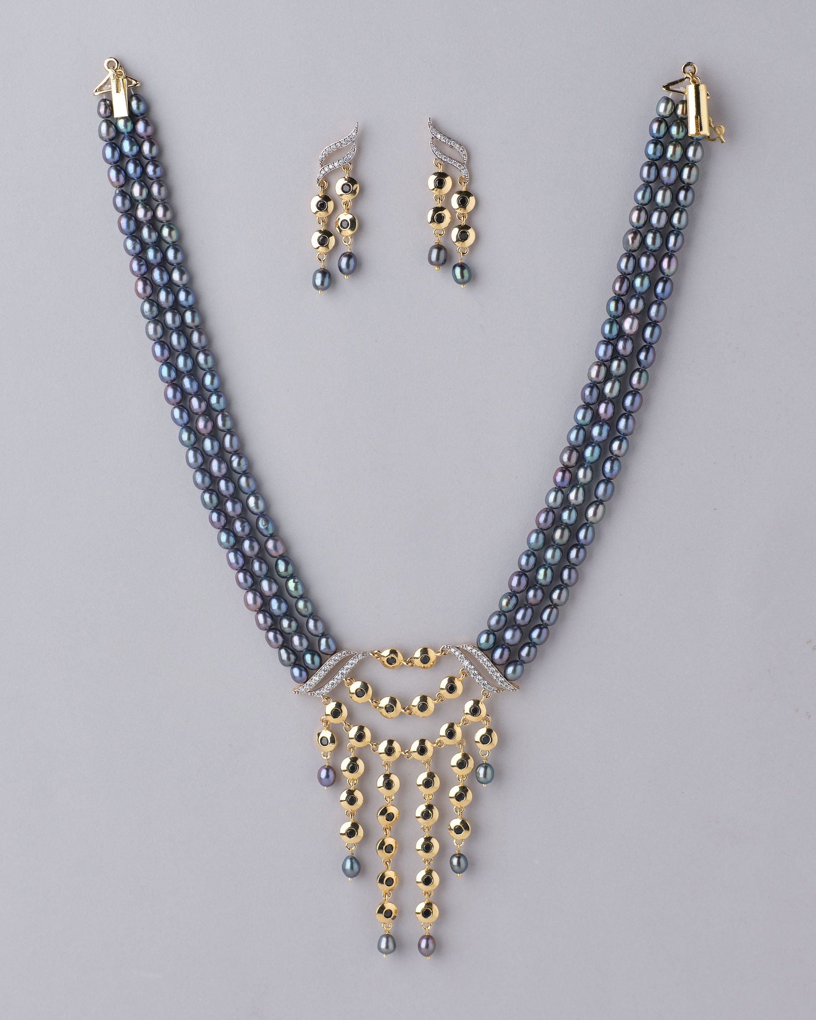 Gorgeous Black Pearl Necklace Set - Chandrani Pearls