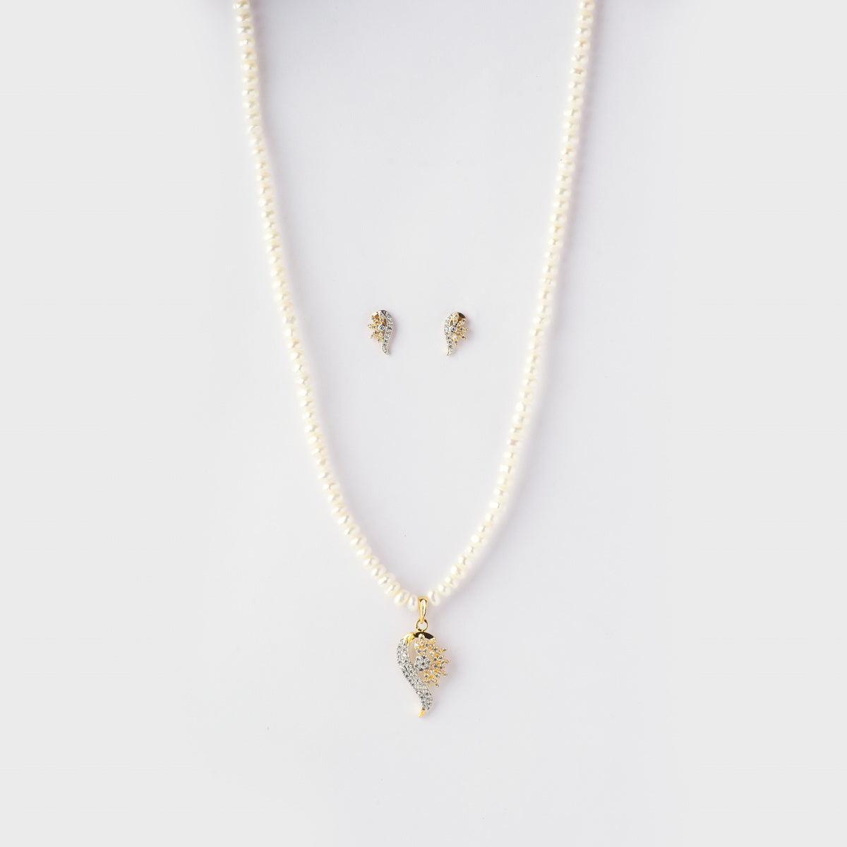 Gorgeous White Pearl Necklace Set - Chandrani Pearls