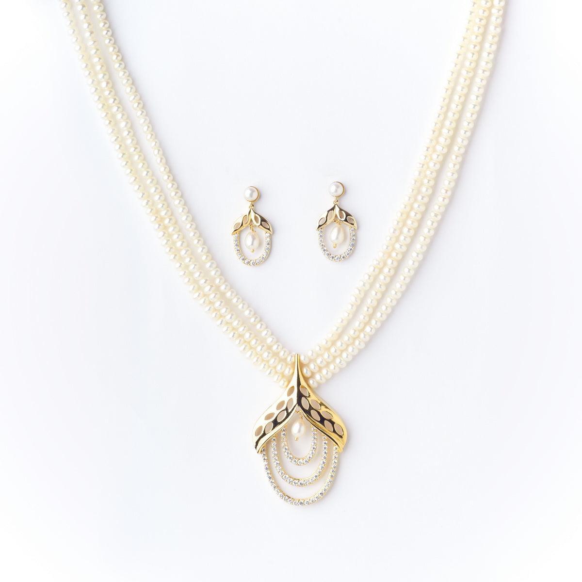 Gorgeous White Pearl Necklcae Set - Chandrani Pearls