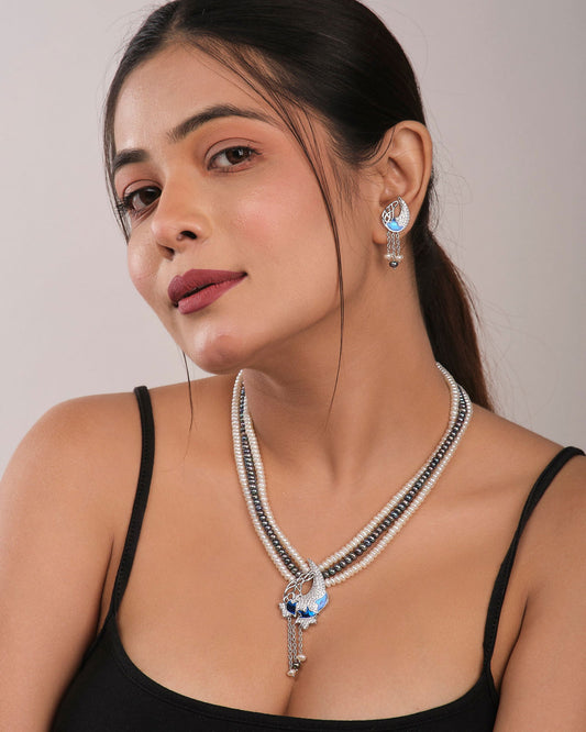 Gourgeous 3 line Necklace Set - Chandrani Pearls