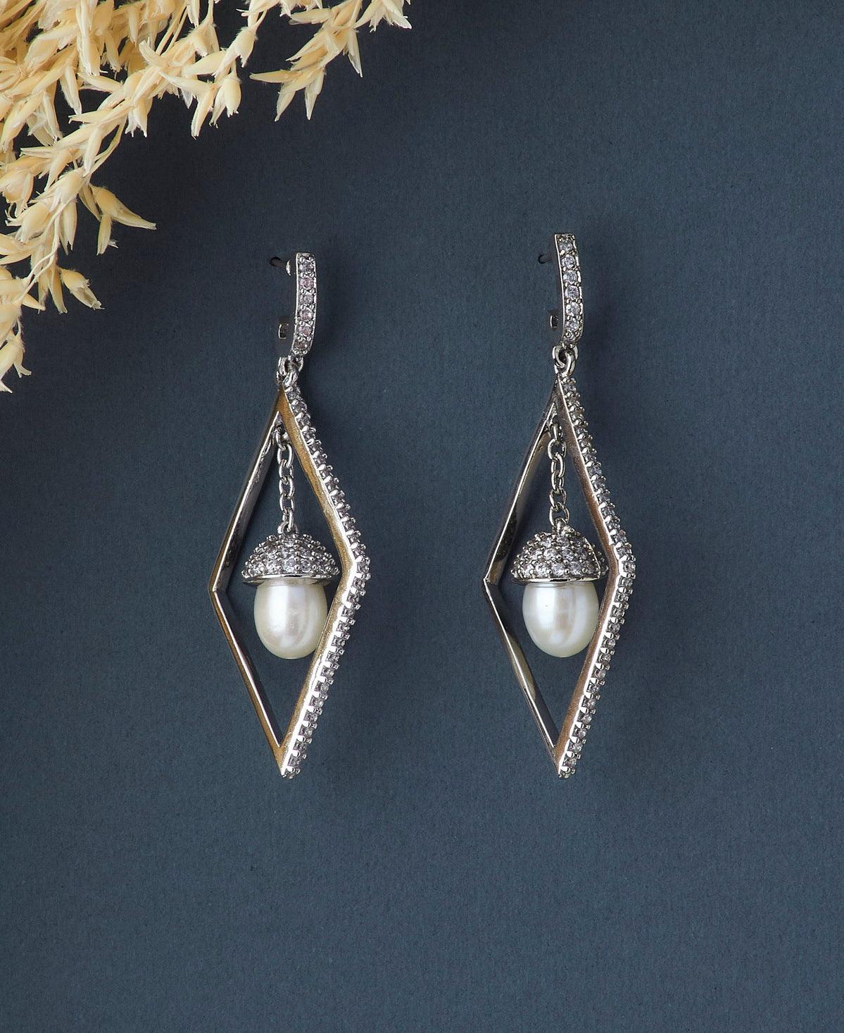 Graceful Rhodium hanging Earring - Chandrani Pearls