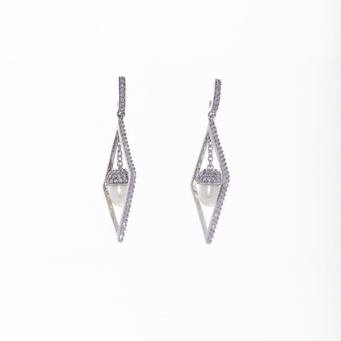 Graceful Rhodium hanging Earring - Chandrani Pearls