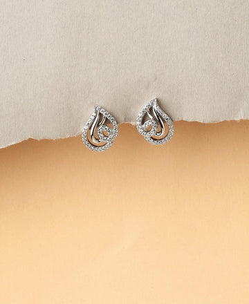 Graceful Silver Stud Earring - Chandrani Pearls