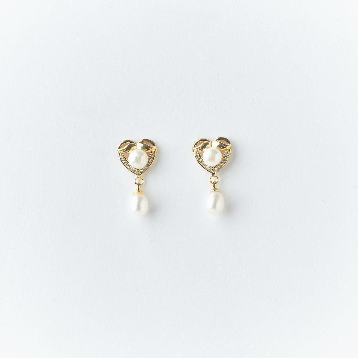 Heart Shaped Pearl Hanging Earring - Chandrani Pearls