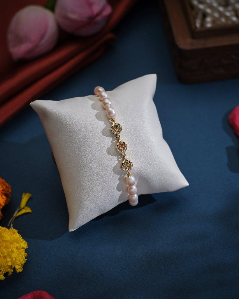 Helix Pretty Pearl Bracelet - Chandrani Pearls