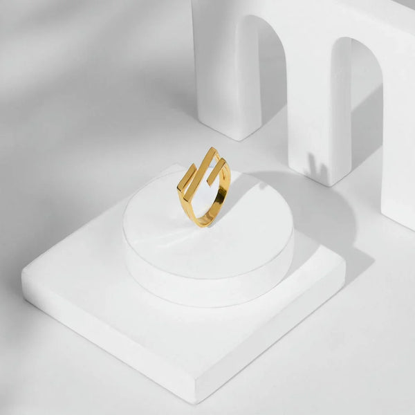 Intrepid Ring - Bold N' Italic