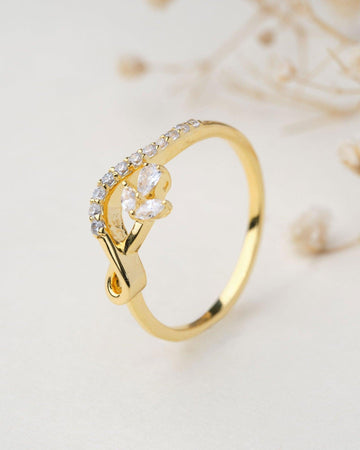 Ivory Leafy 18Kt Gold & Diamond Ring - Chandrani Pearls