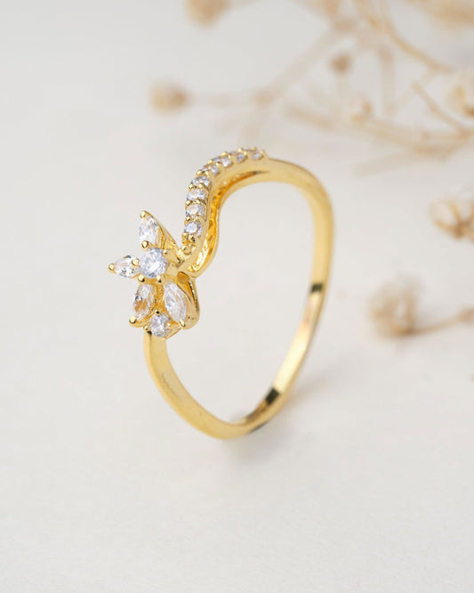 Kerrie 18Kt Gold & Diamond Ring - Chandrani Pearls