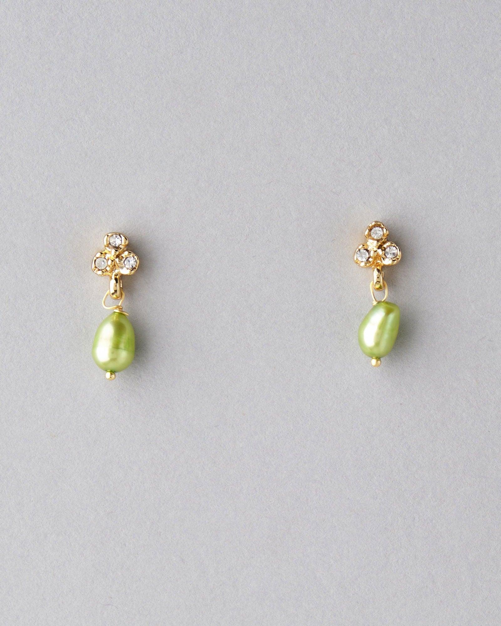 Little Pretty Hang Pearl Earring - Chandrani Pearls