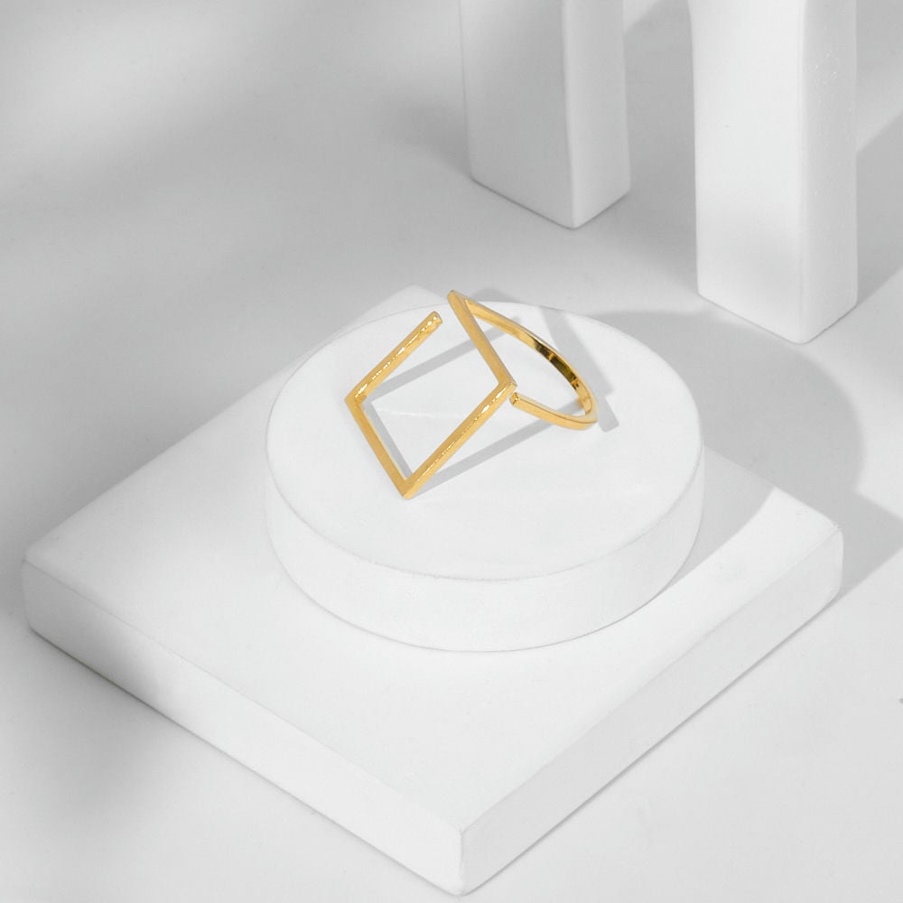 Luminous Loop Ring - Bold N' Italic