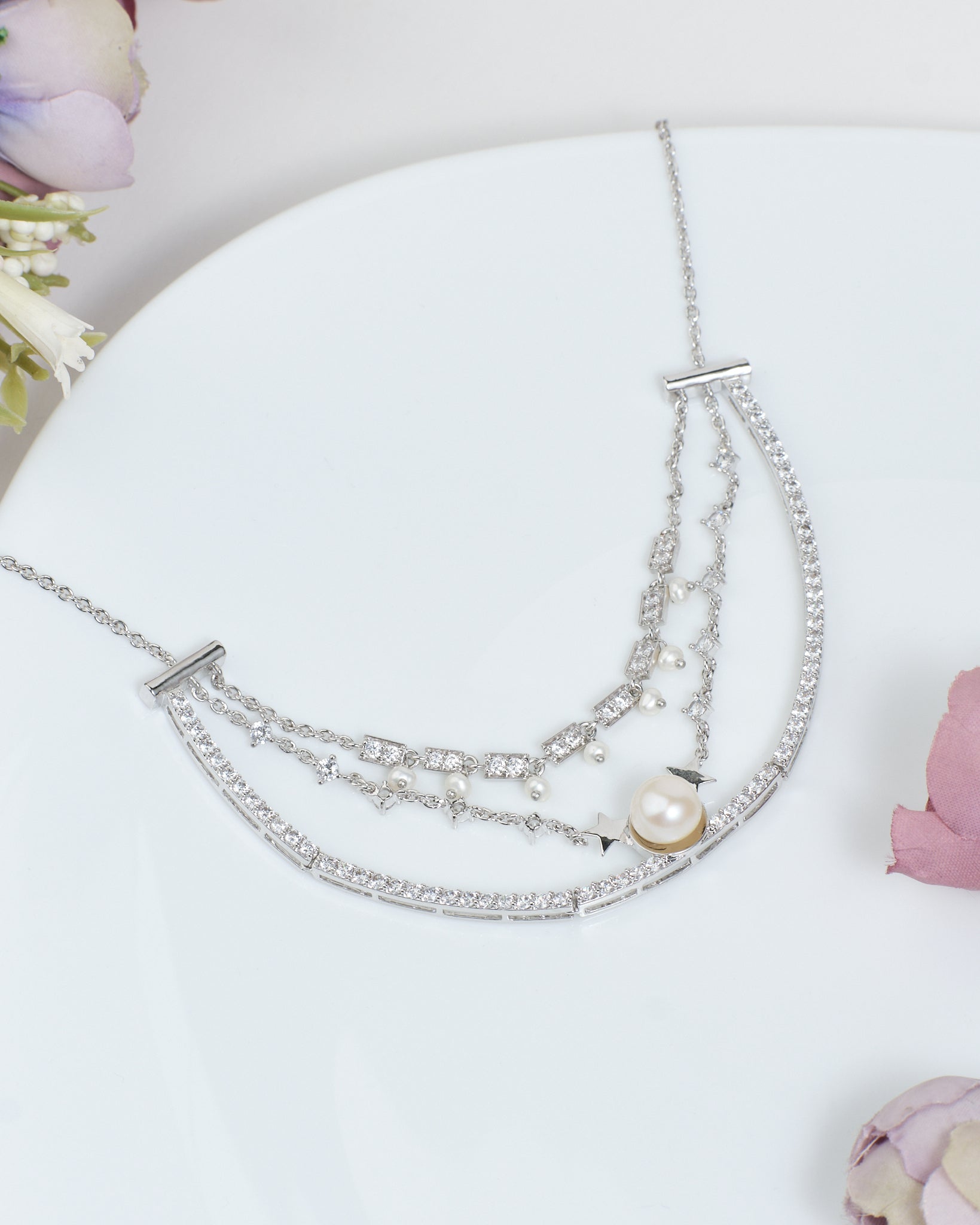 Free Spirit Pearl Chain Necklace
