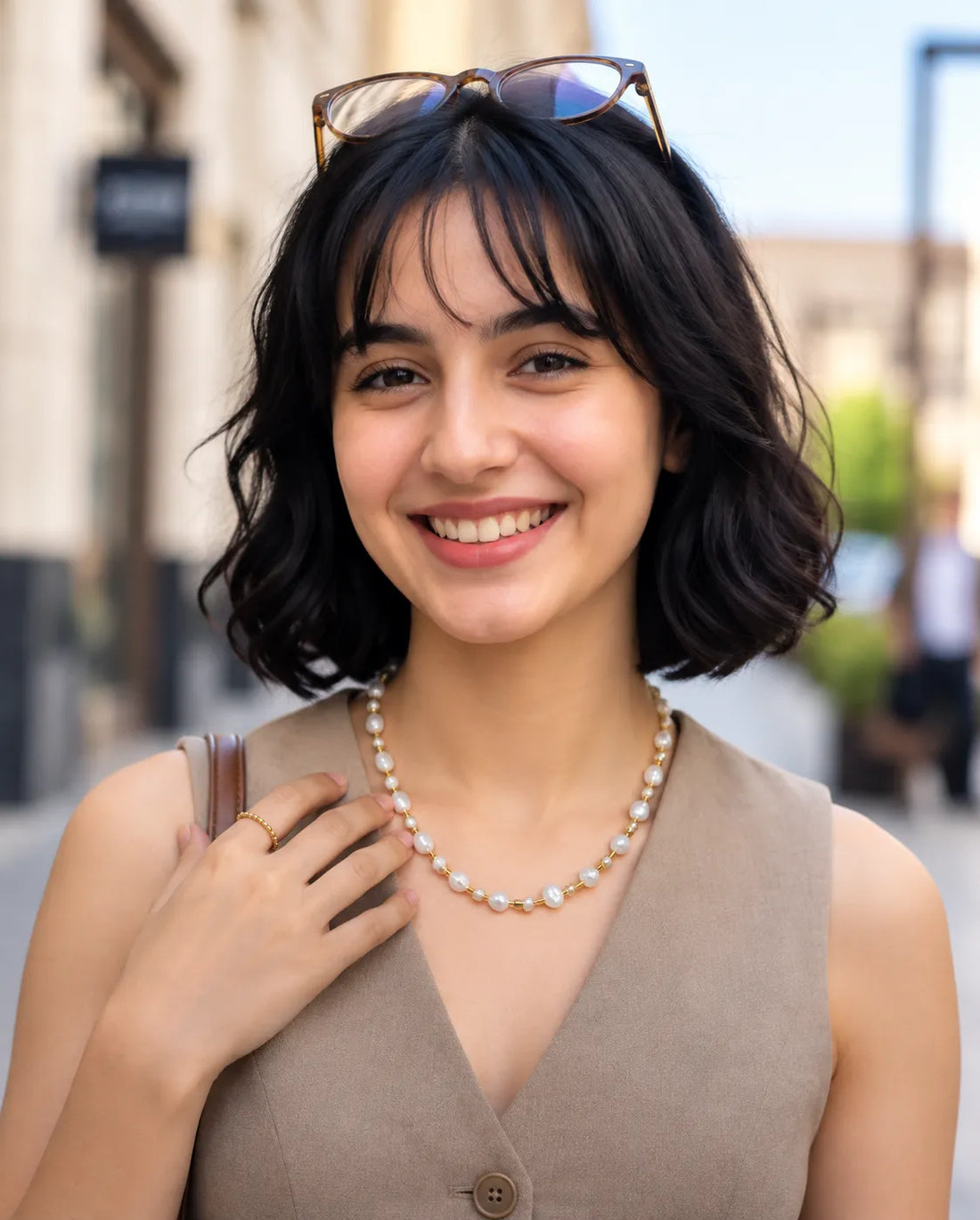 Elegant Gold-Plated Pearl Strand Chain Necklace